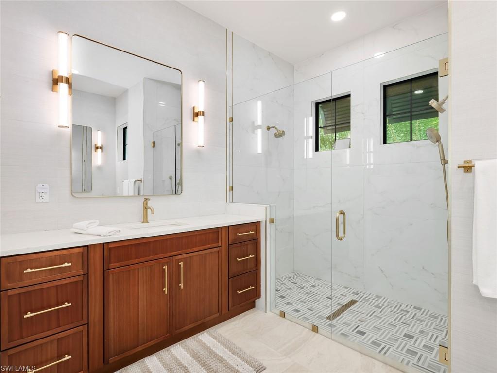 MARCO BEACH - Residential