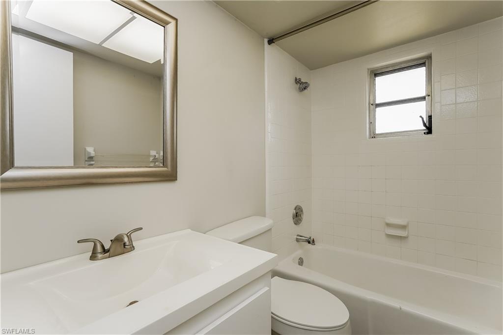 SAN CARLOS PARK - Residential