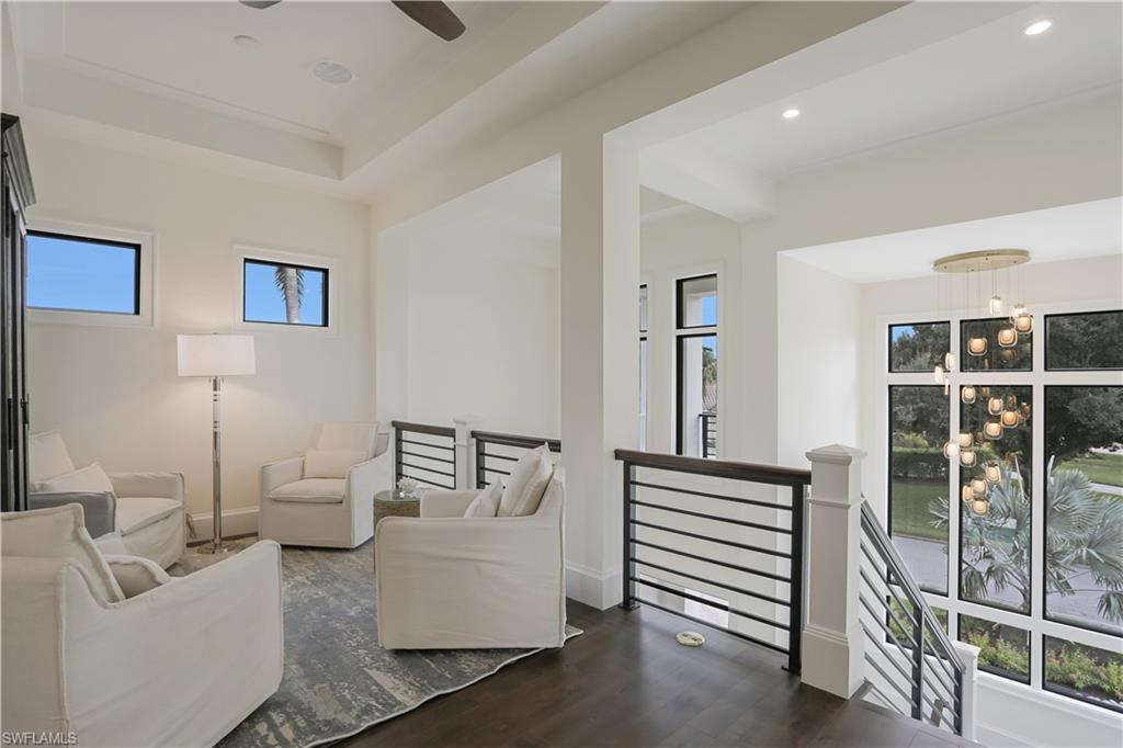 PARK SHORE - Residential