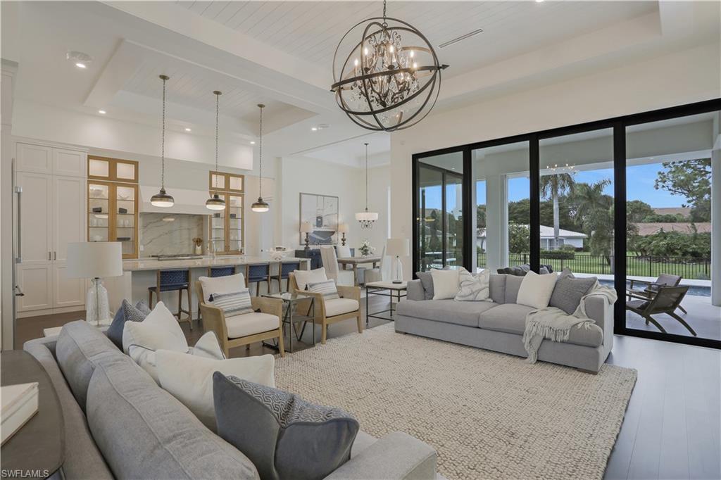 PARK SHORE - Residential