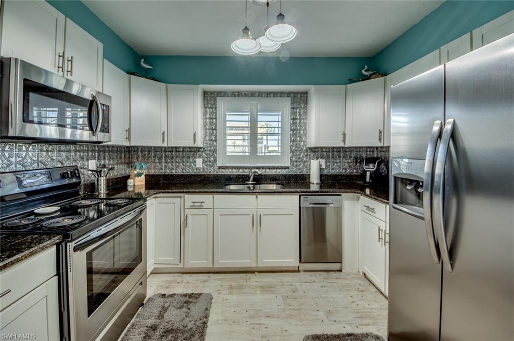 MARLOU VILLAS CONDO - Residential