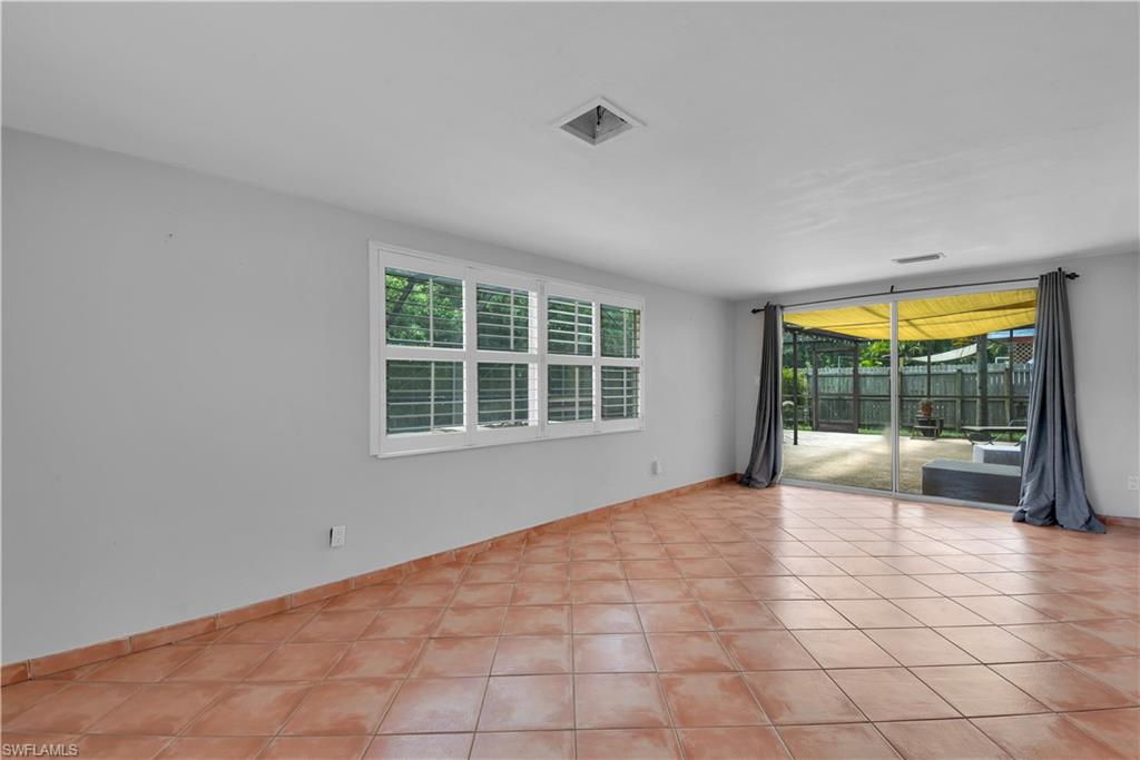 PALM RIVER - Residential