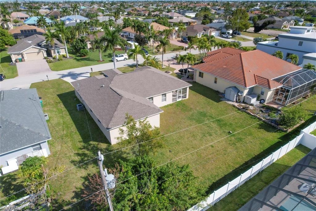 CAPE CORAL - Residential