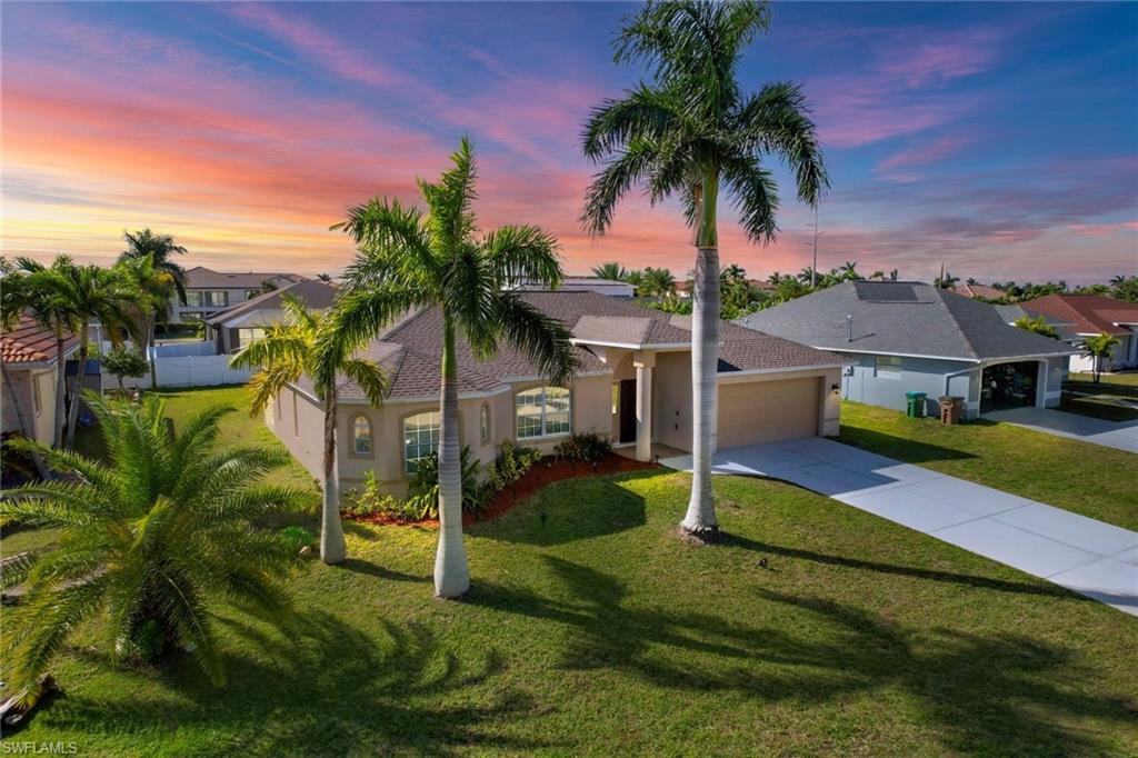 CAPE CORAL - Residential
