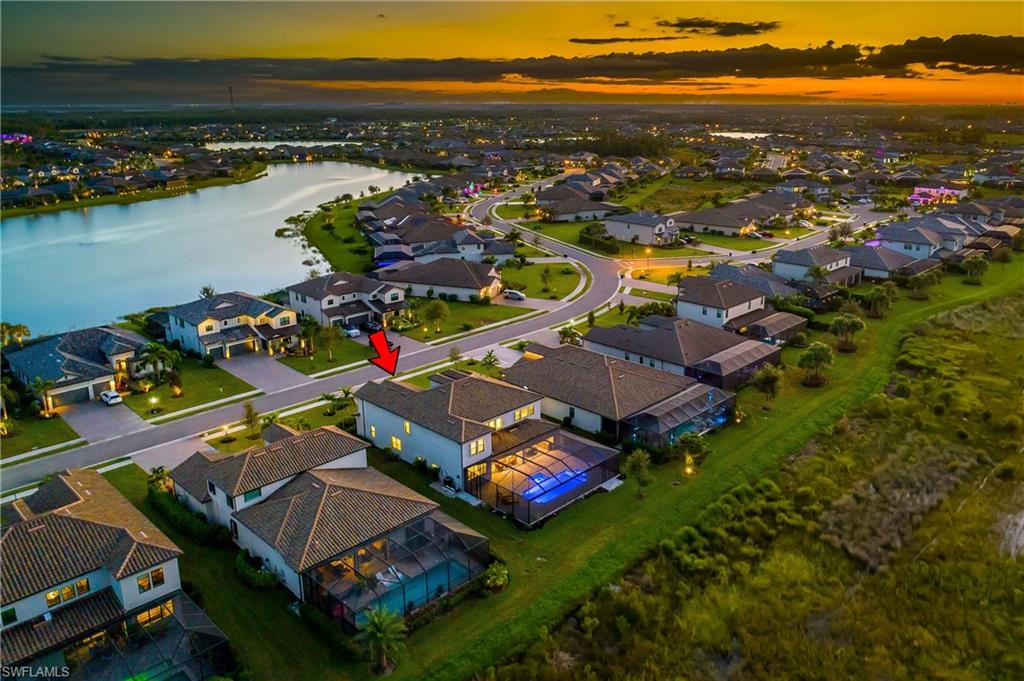 19445 The Place BLVD