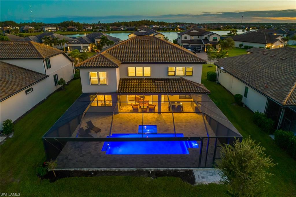 19445 The Place BLVD