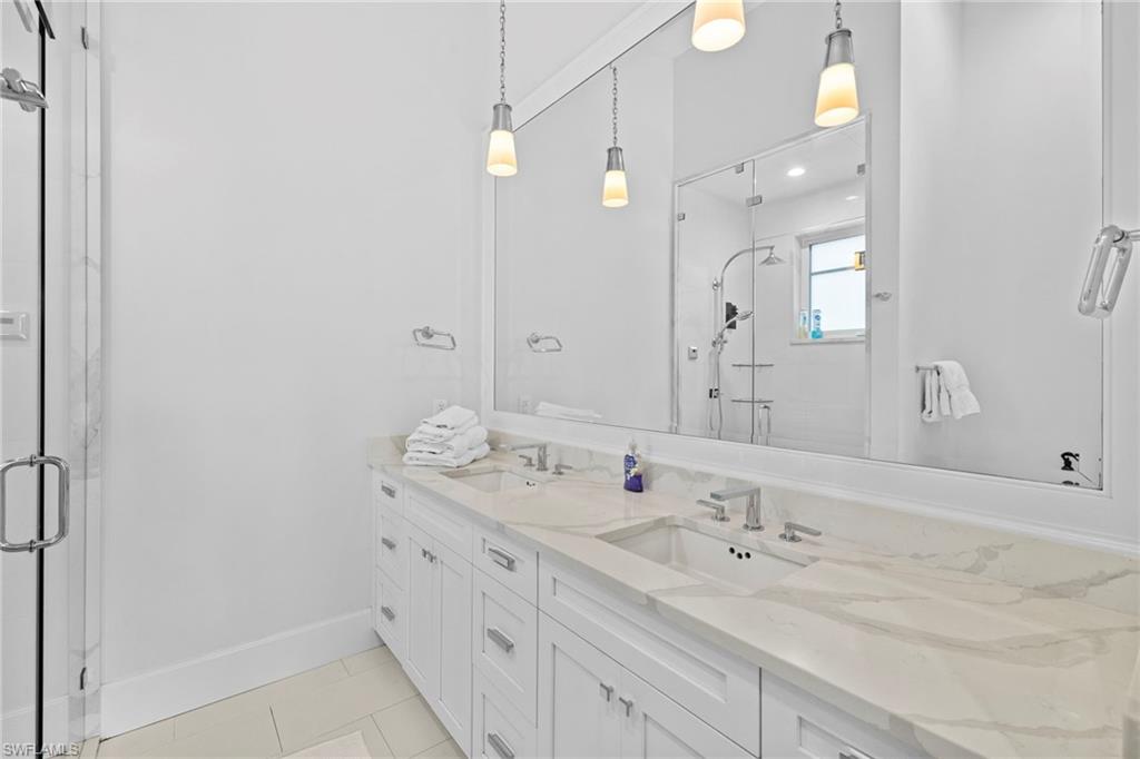 ACREAGE HEADER - Residential Lease