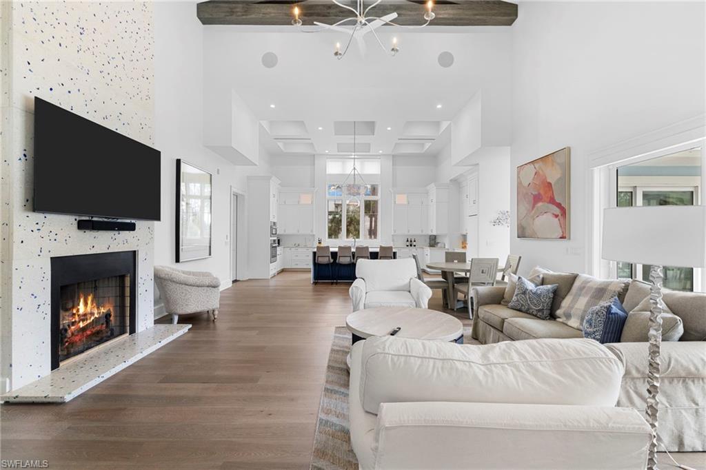 ACREAGE HEADER - Residential Lease