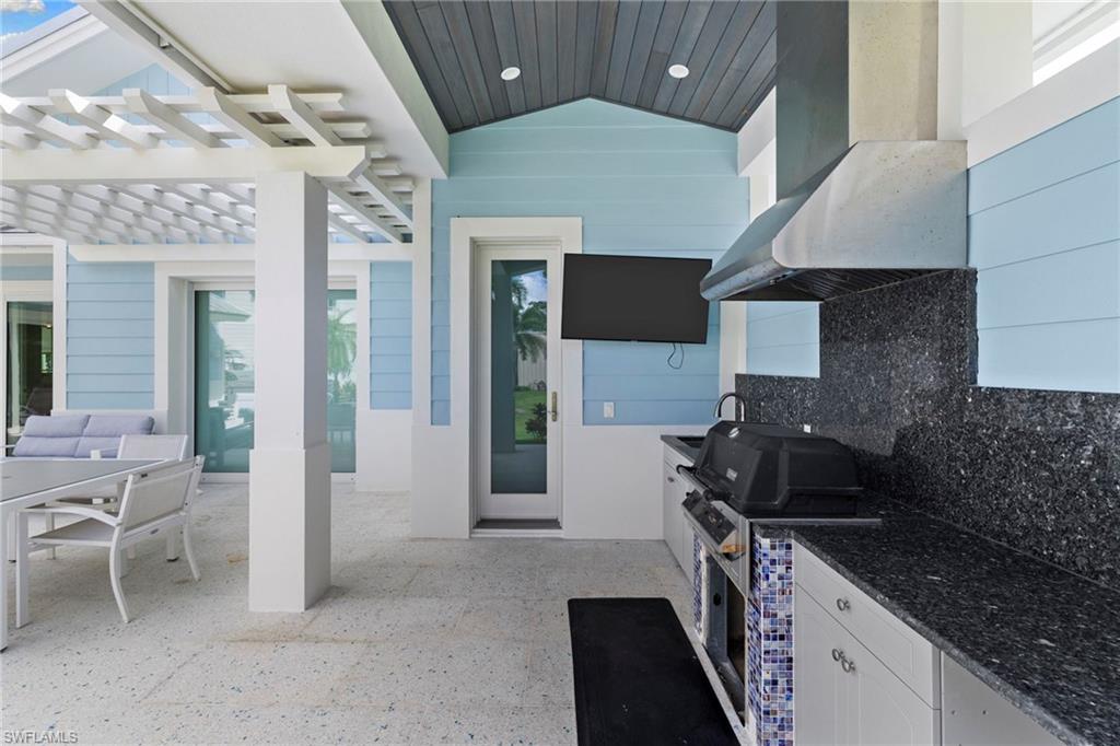 ACREAGE HEADER - Residential Lease