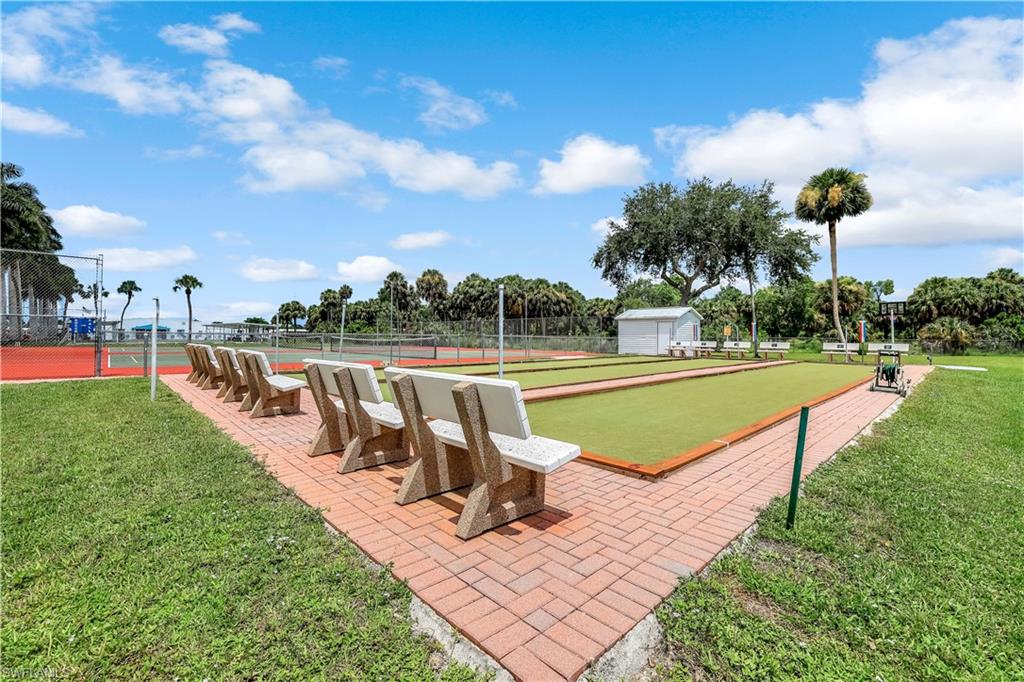 ENCHANTING SHORES - Residential