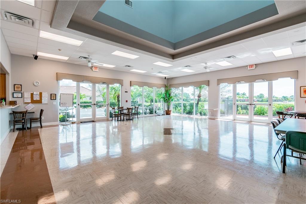 WINDWARD BAY - Residential