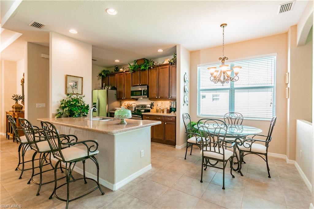 WINDWARD BAY - Residential