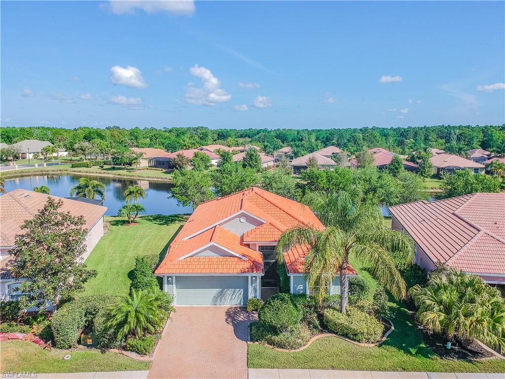 WINDWARD BAY - Residential