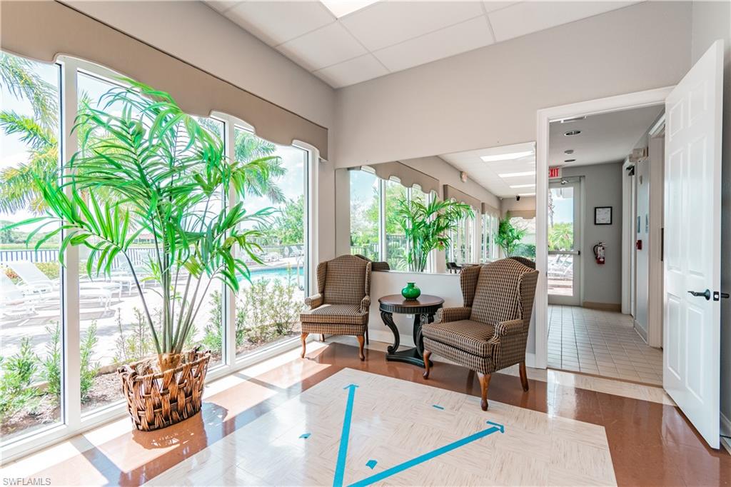 WINDWARD BAY - Residential