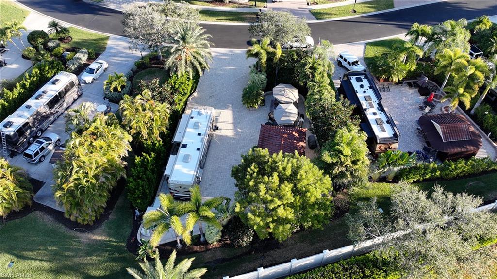 PELICAN LAKE RV RESORT - Land