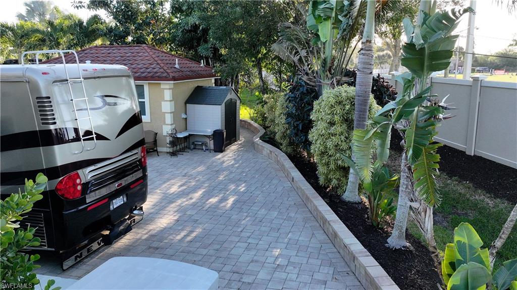 PELICAN LAKE RV RESORT - Land