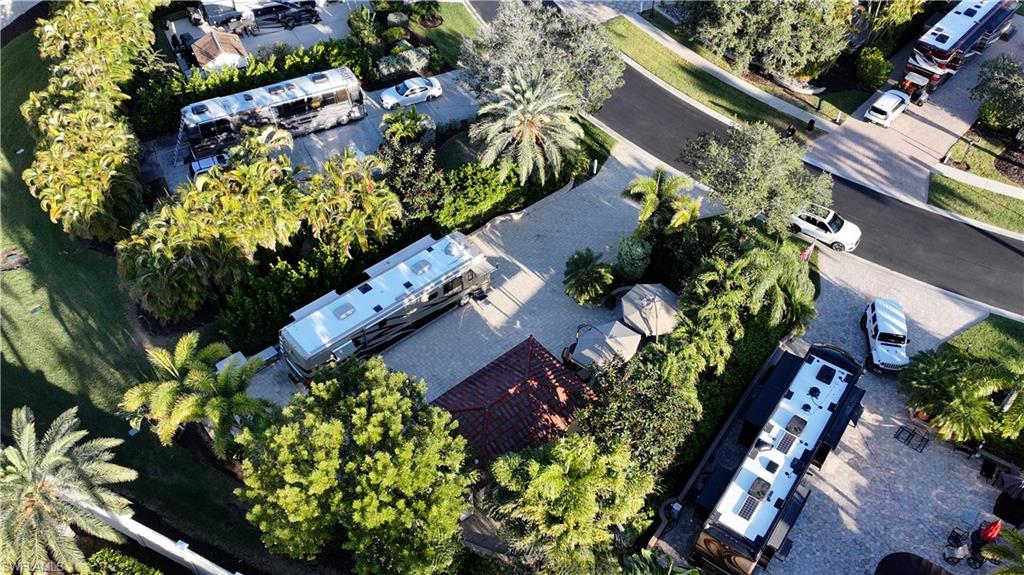 PELICAN LAKE RV RESORT - Land