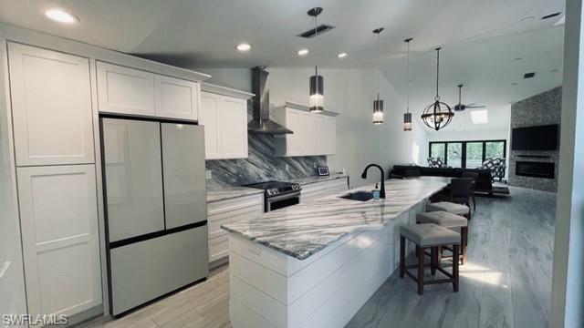 VILLAS OF PARK SHORE - Residential