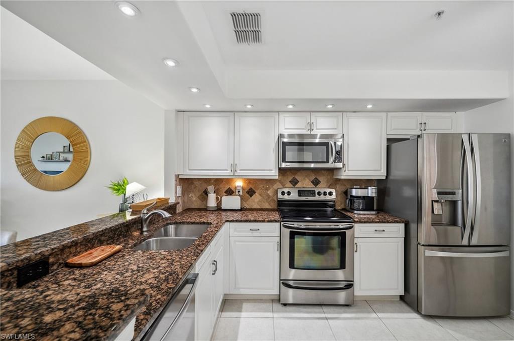 CAVENDISH COURT - Residential
