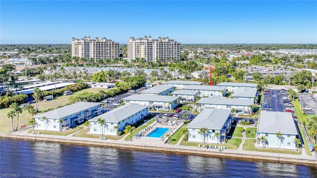 PALMS AT WATERS EDGE - Residential