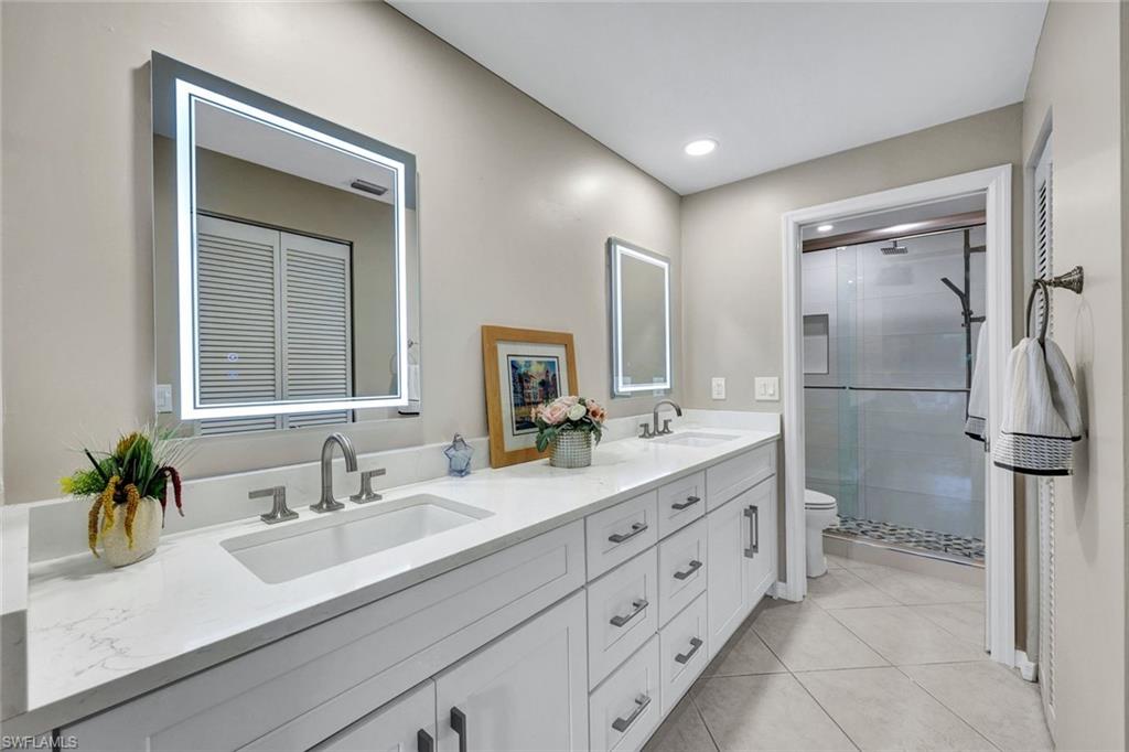 LAUREL OAKS AT PELICAN BAY - Residential Lease