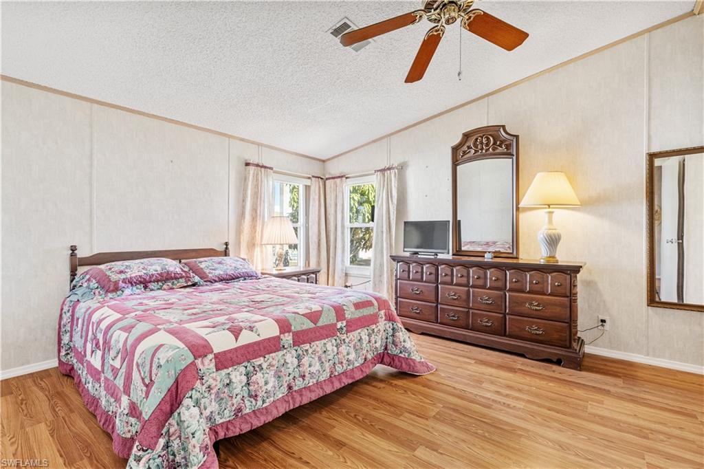 CARRIAGE VILLAGE - Residential