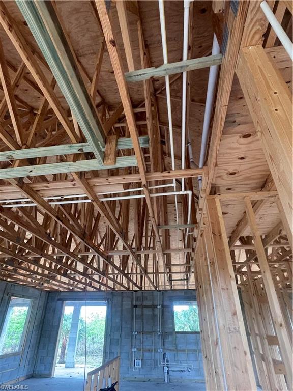 BANYAN VILLAGE - Residential