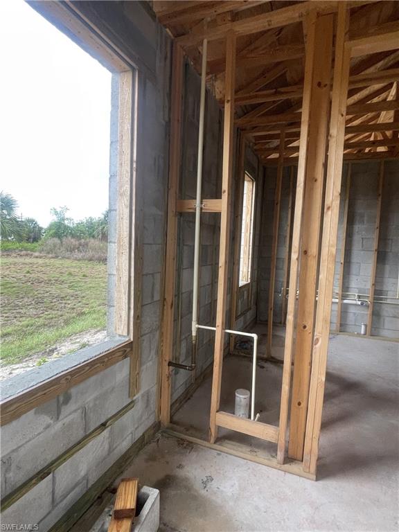 BANYAN VILLAGE - Residential