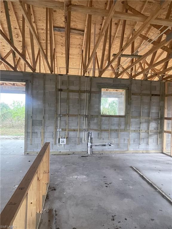 BANYAN VILLAGE - Residential