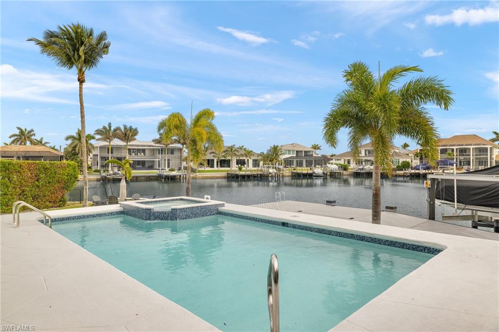 MARCO ISLAND - Residential