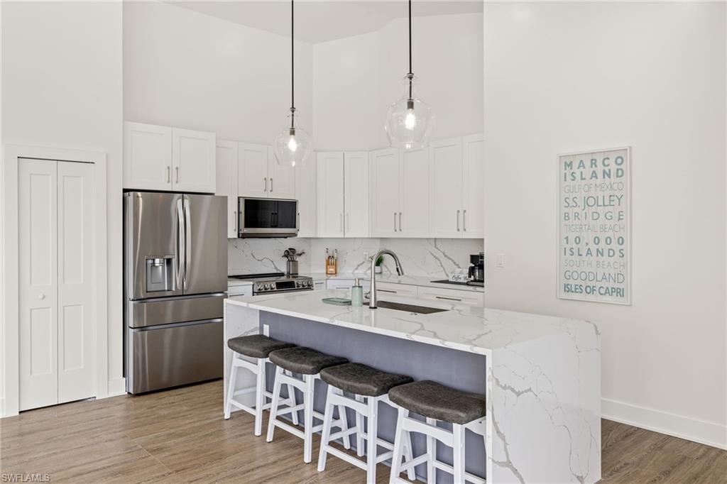 MARCO ISLAND - Residential