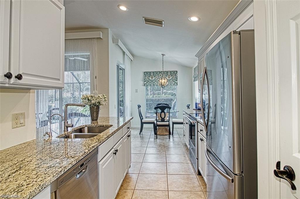 OAKHURST - Residential Lease