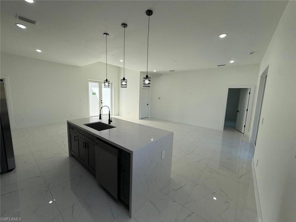 SOUTHEAST LEHIGH - Residential Lease