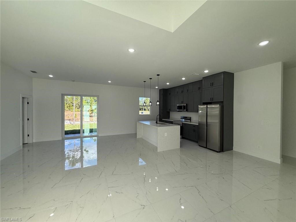 SOUTHEAST LEHIGH - Residential Lease