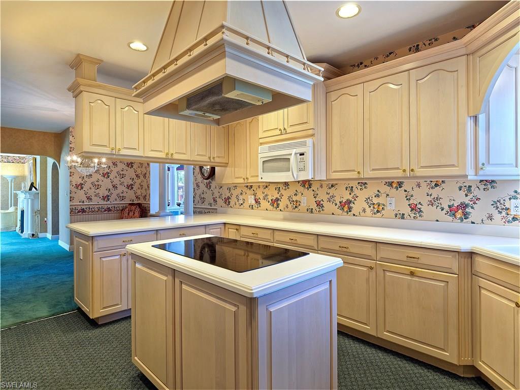 WHISKEY CREEK - Residential