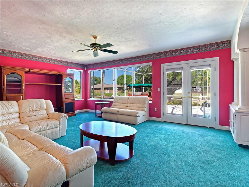 WHISKEY CREEK - Residential