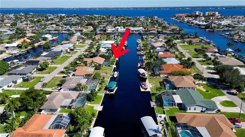 Photo of 1712 SE 39th TER, CAPE CORAL, FL 33904 (MLS # 2025018073)