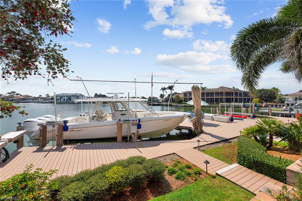 MARCO ISLAND - Residential