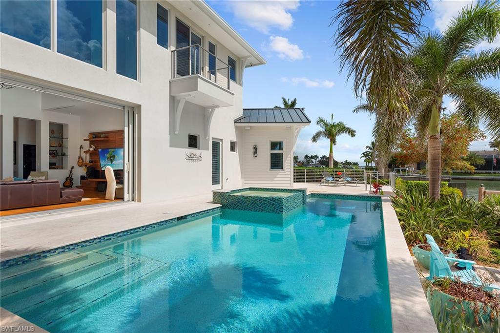 MARCO ISLAND - Residential