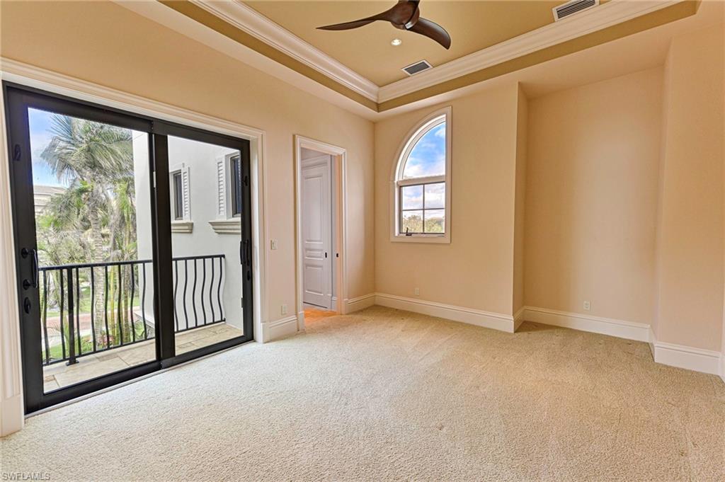 BAREFOOT BEACH - Residential