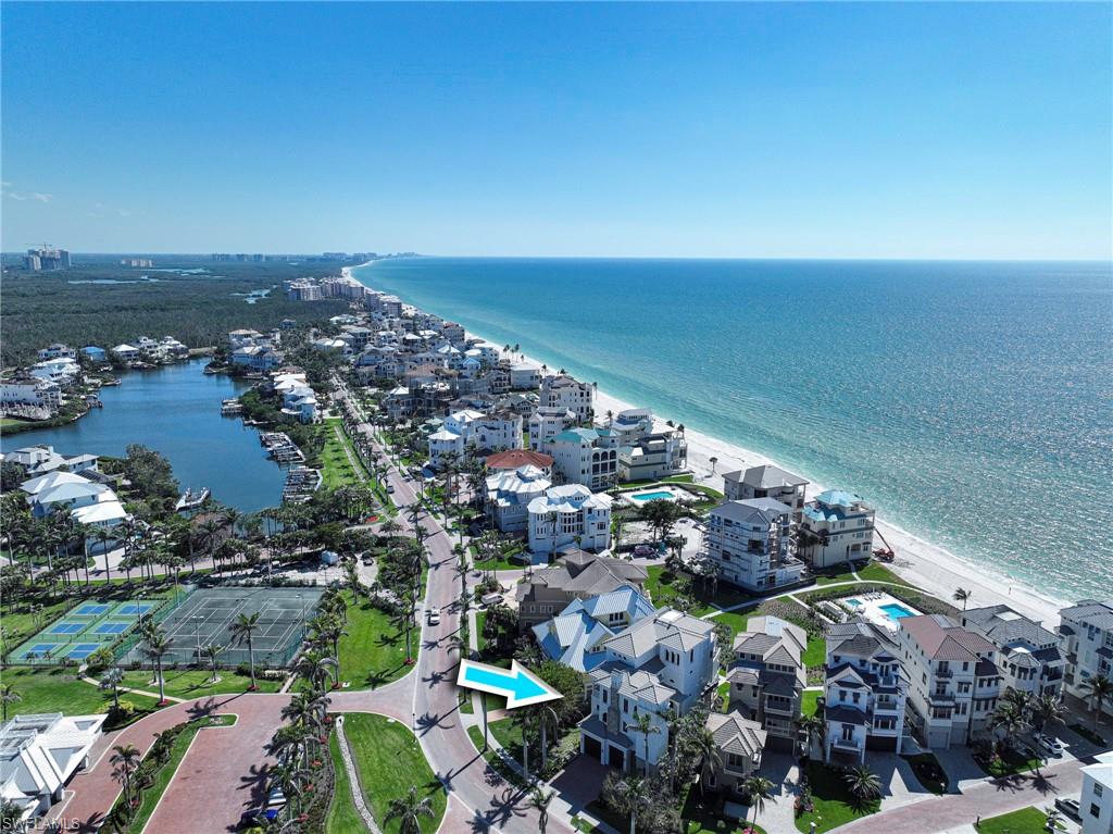 BAREFOOT BEACH - Residential
