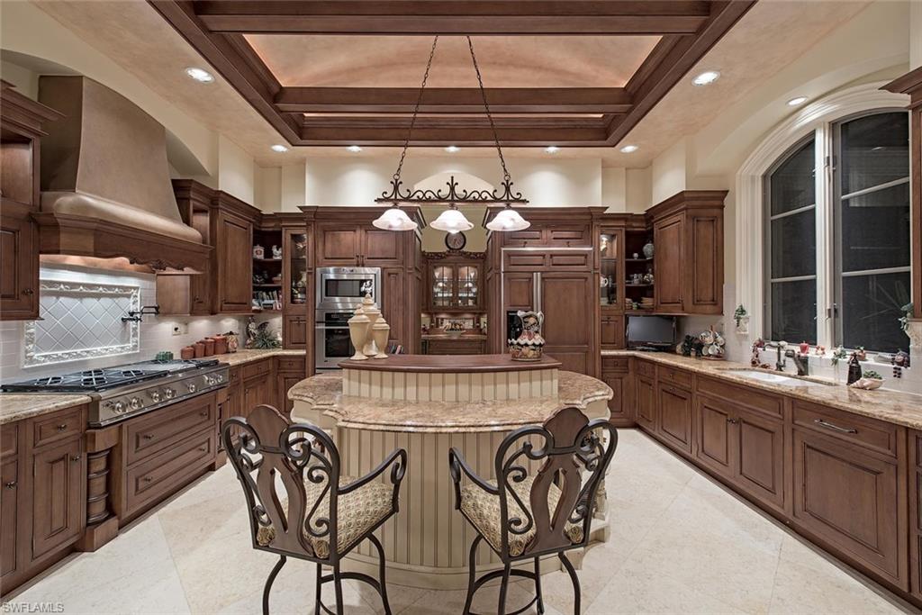 ROYAL HARBOR - Residential