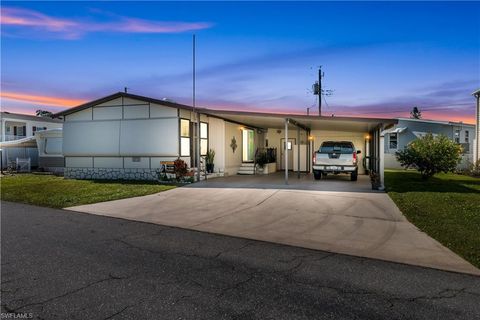 A home in ESTERO