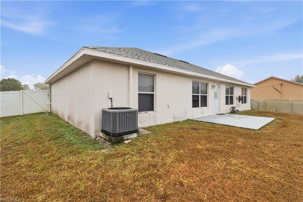 LEHIGH ACRES - Residential