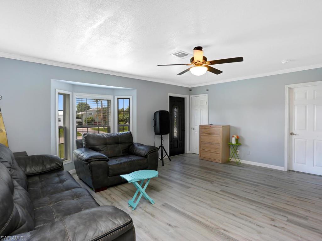 HENDERSON CREEK PARK - Residential