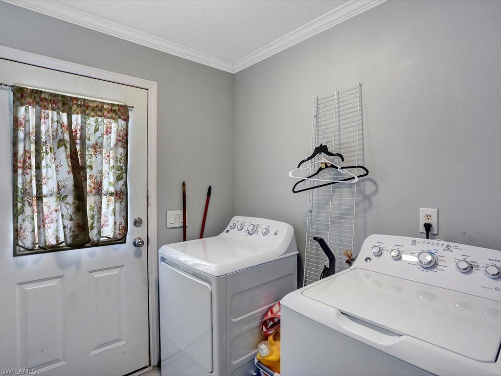 HENDERSON CREEK PARK - Residential