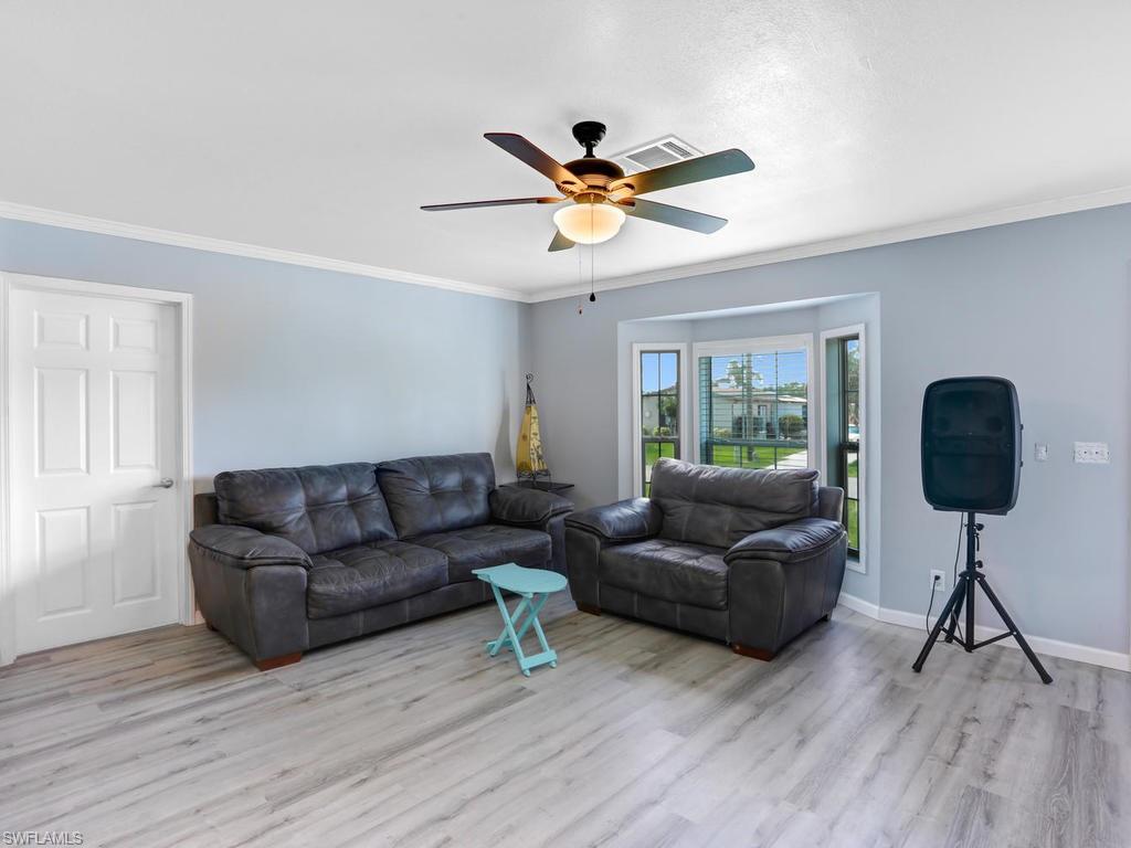 HENDERSON CREEK PARK - Residential