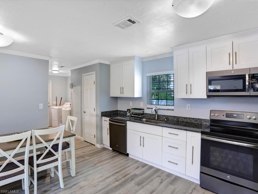 HENDERSON CREEK PARK - Residential