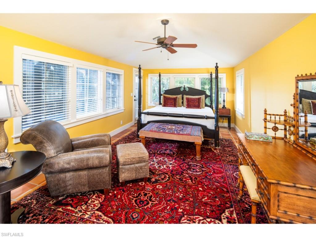 OLDE NAPLES - Residential