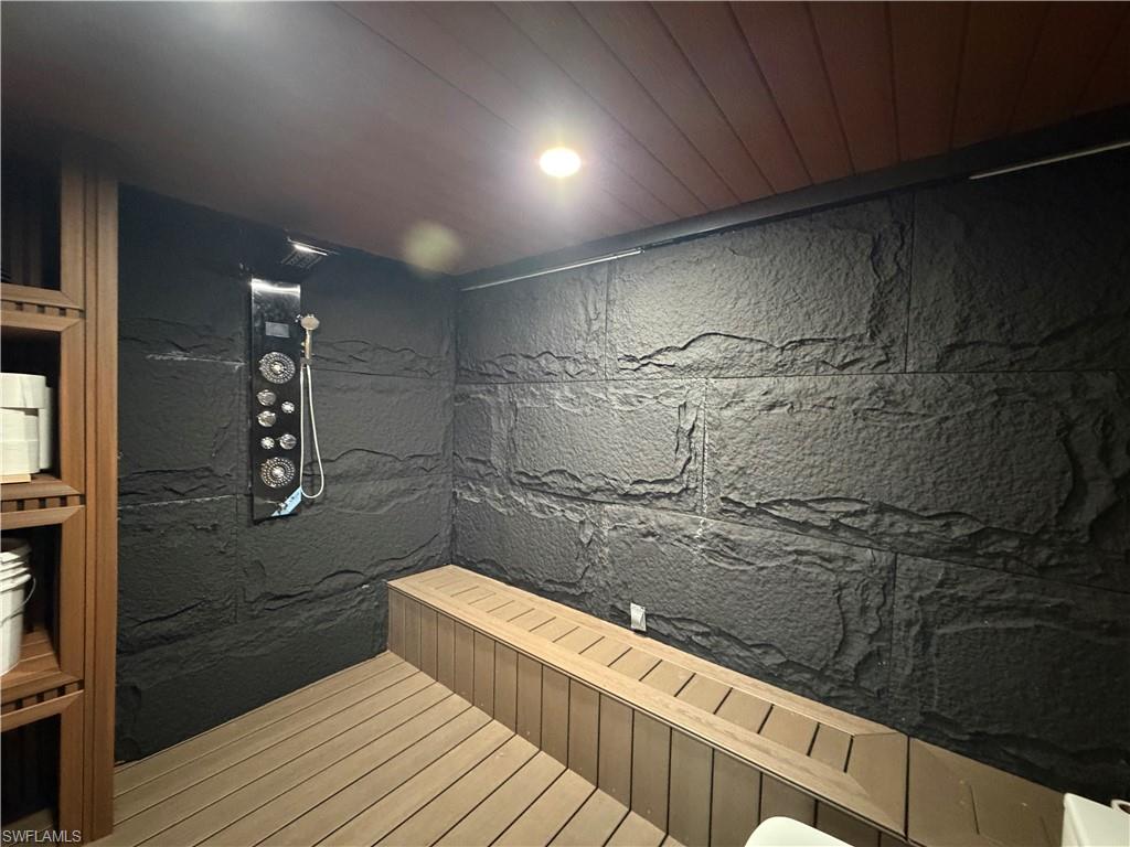 GULF SHORES ESTATES - Residential